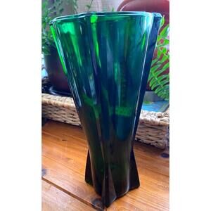 Vintage Anchor Hocking Emerald Green Glass Vase – Mid-Century Modern Atomic Era
